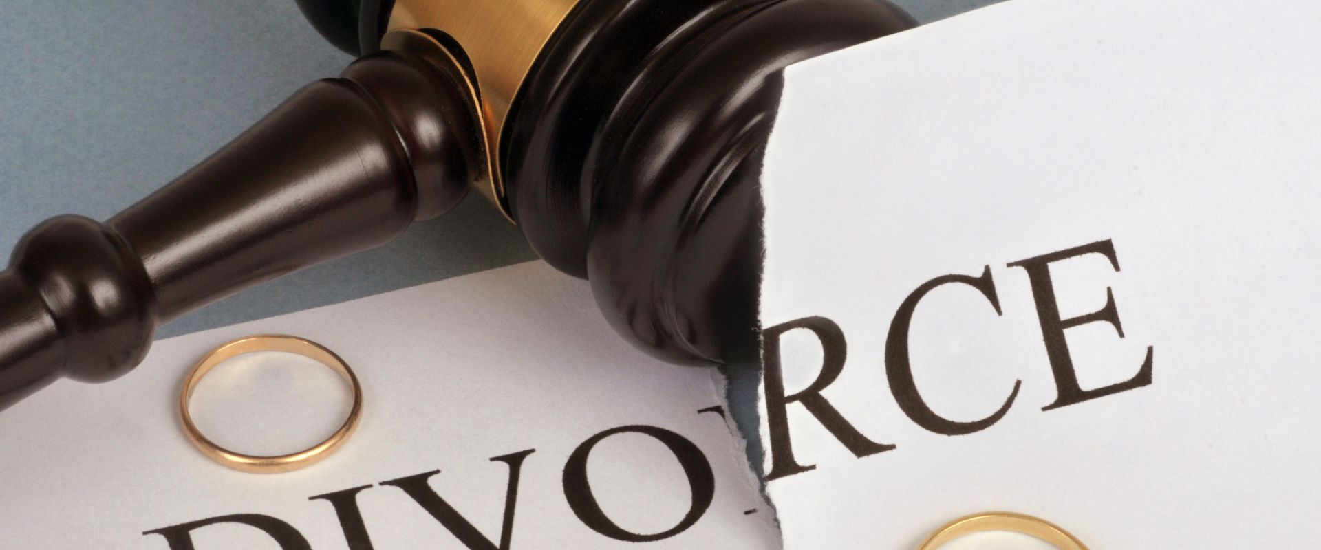 7 Steps to Take Before Hiring a Divorce Lawyer in Toronto