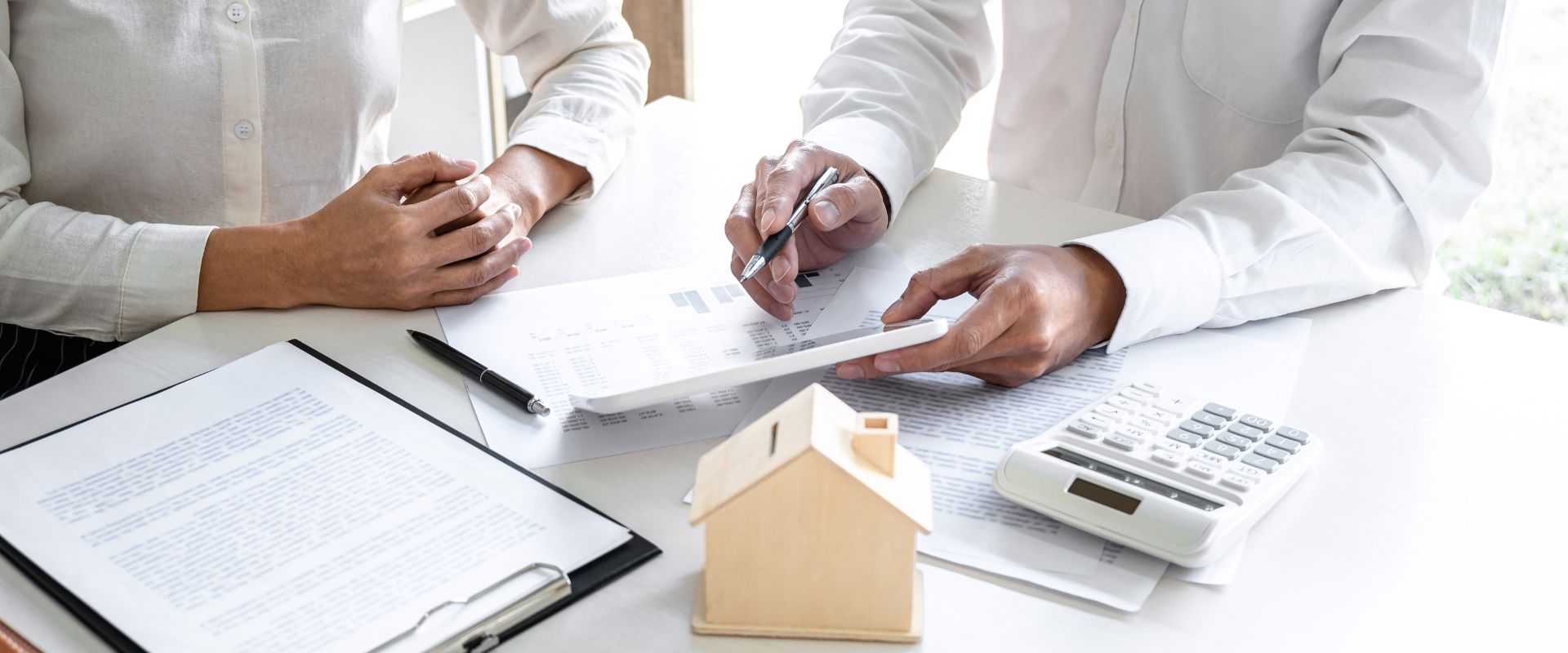 How Much Are Closing Costs in Canada? A Complete Breakdown for Buyers & Sellers